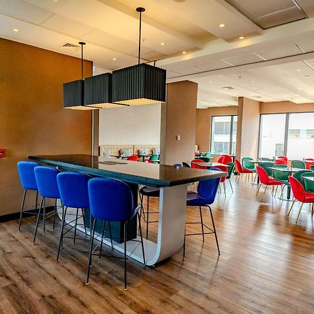 Hampton By Hilton Santiago Las Condes Exterior foto